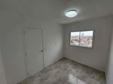 Apartamento com 2 Quartos para alugar, 32m² no Vila Pierina, São Paulo