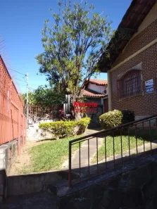 Casa com 3 Quartos à venda, 360m² no Carlos Prates, Belo Horizonte