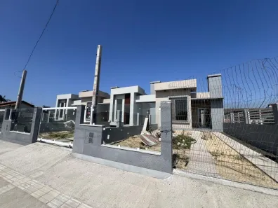 Casa com 2 Quartos à venda, 73m² no Tramandaí, Tramandaí