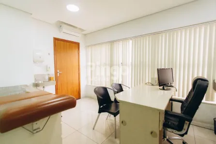 Sala Comercial à venda, 32m² no Centro, Betim