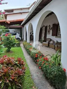Casa de Condomínio com 3 Quartos à venda, 300m² no Centro, Maricá