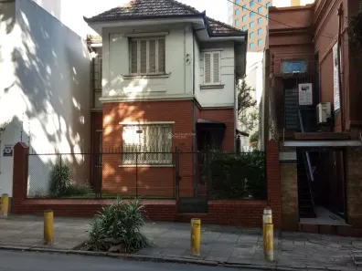 Sobrado com 4 Quartos à venda, 340m² no Moinhos de Vento, Porto Alegre