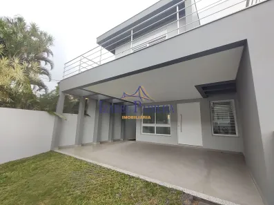 Casa com 3 Quartos à venda, 199m² no Córrego Grande, Florianópolis