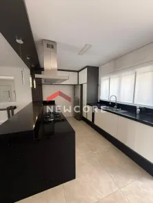 Casa com 3 Quartos à venda, 233m² no Portais (Polvilho), Cajamar