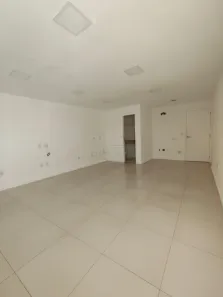 Sala Comercial para alugar, 25m² no Lagoa Nova, Natal