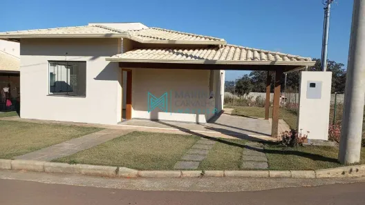 Casa de Condomínio com 3 Quartos para alugar, 100m² no Várzea, Lagoa Santa