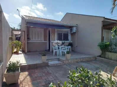 Casa com 2 Quartos à venda, 43m² no Hípica, Porto Alegre