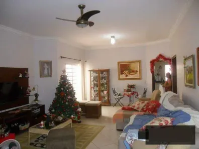Casa com 3 Quartos à venda, 216m² no Parque São Miguel, São José do Rio Preto