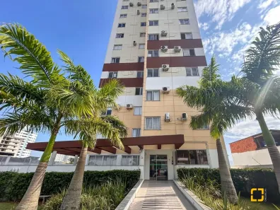 Apartamento com 2 Quartos à venda, 57m² no Barreiros, São José