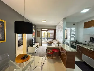 Apartamento com 2 Quartos à venda, 63m² no Pantanal, Florianópolis