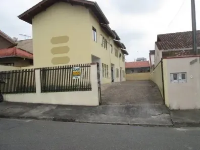 Casa com 2 Quartos para alugar, 100m² no Costa e Silva, Joinville
