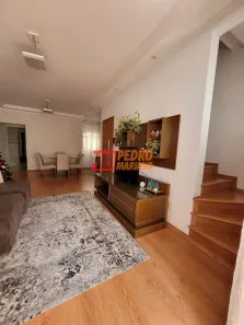 Sobrado com 3 Quartos à venda, 200m² no Piraporinha, Diadema
