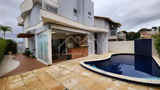 Sobrado com 4 Quartos à venda, 211m² no , Peruíbe