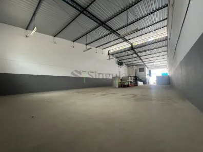 Galpão/Depósito/Armazém para alugar, 303m² no Vitorino Braga, Juiz de Fora