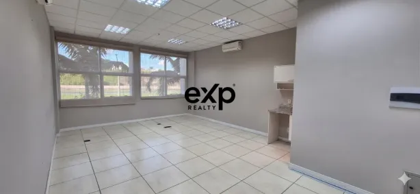 Sala Comercial para venda ou aluguel, 40m² no Swiss Park, Campinas