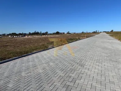 Lote/Terreno à venda, 300m² no Campo Duna, Imbituba