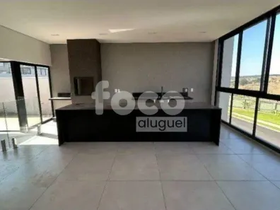 Casa de Condomínio com 3 Quartos para alugar, 182m² no Granja Marileusa, Uberlândia