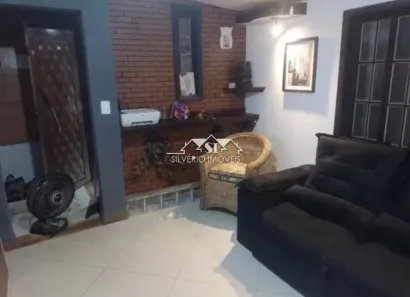 Casa com 2 Quartos à venda, 132m² no Alto da Serra, Petrópolis