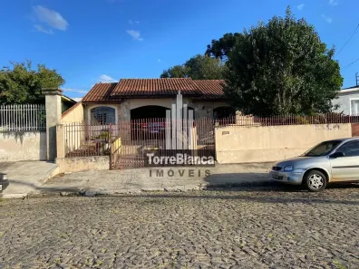 Casa com 3 Quartos à venda, 234m² no Uvaranas, Ponta Grossa