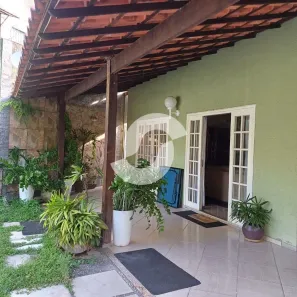 Casa com 4 Quartos à venda, 471m² no São Francisco, Niterói