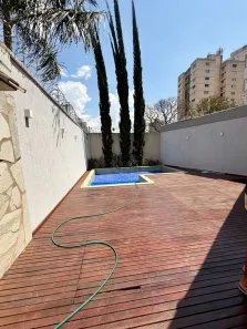 Sobrado com 3 Quartos para alugar, 180m² no Parque Amazônia, Goiânia