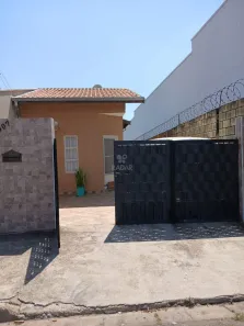Casa com 2 Quartos à venda, 67m² no Jardim São Bento, Hortolândia