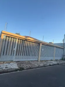 Casa com 4 Quartos à venda, 217m² no Cristo Rei, Várzea Grande
