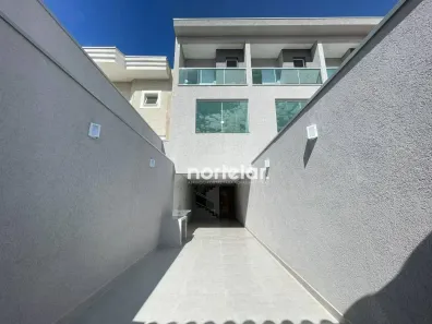 Sobrado com 3 Quartos à venda, 200m² no Vila Mangalot, São Paulo
