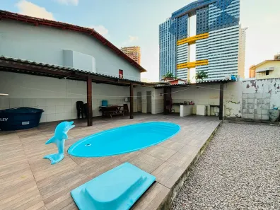 Casa com 5 Quartos à venda, 220m² no Ponta Negra, Natal