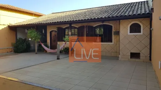 Casa com 3 Quartos à venda, 200m² no Piratininga, Niterói