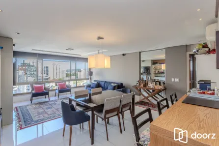 Apartamento com 3 Quartos à venda, 123m² no Três Figueiras, Porto Alegre