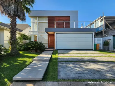 Casa de Condomínio com 3 Quartos à venda, 301m² no Vila Nova, Porto Alegre