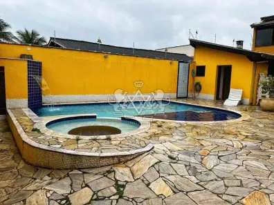 Sobrado com 3 Quartos à venda, 200m² no Martim de Sá, Caraguatatuba