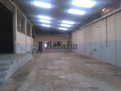 Galpão/Depósito/Armazém para alugar, 550m² no Casa Grande, Diadema