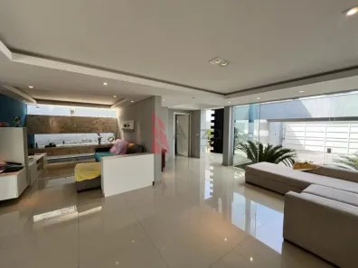 Casa com 3 Quartos à venda, 400m² no Vila Nova Socorro, Mogi das Cruzes