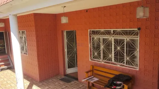 Casa com 3 Quartos à venda, 360m² no Jardim Laguna, Contagem