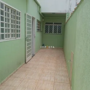 Casa com 3 Quartos para alugar, 125m² no Centro, Pouso Alegre