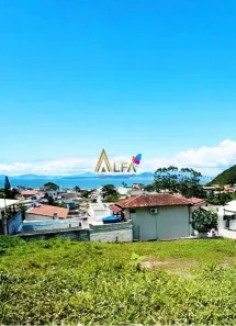 Lote/Terreno à venda, 415m² no Gravatá, Penha