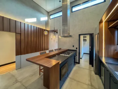 Casa de Condomínio com 3 Quartos à venda, 175m² no Santa Regina, Camboriú