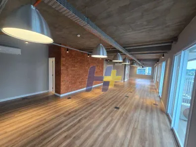 Sala Comercial à venda, 127m² no Vila Gertrudes, São Paulo