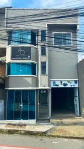 à venda, 544m² no Barreiros, São José