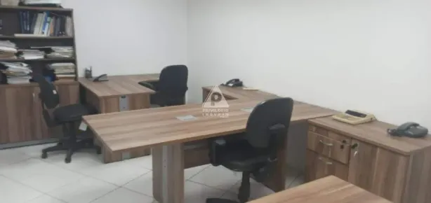 Ponto Comercial à venda, 80m² no Barra da Tijuca, Rio de Janeiro