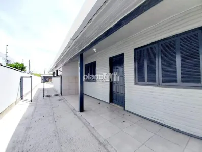 Casa com 8 Quartos à venda, 321m² no Passos dos Ferreiros, Gravataí
