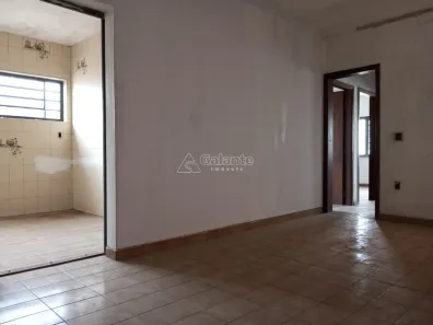 Sobrado com 6 Quartos à venda, 235m² no Vila Paraíso, Campinas