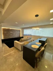 Sobrado com 3 Quartos à venda, 180m² no Vila Mathias, Santos