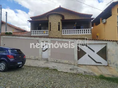 Casa com 4 Quartos à venda, 228m² no Primeiro de Maio, Belo Horizonte