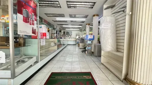 Ponto Comercial para alugar, 301m² no Indianópolis, São Paulo