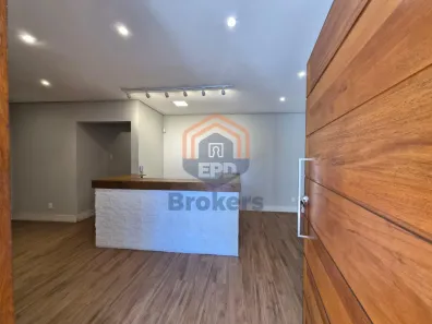 Imóvel Comercial com 4 Quartos à venda, 257m² no Vila Virgínia, Jundiaí