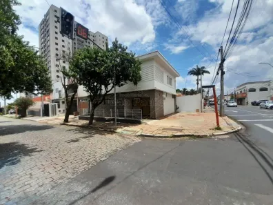 Prédio Comercial com 4 Quartos à venda, 204m² no Centro, Araraquara