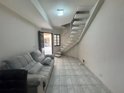 Casa com 2 Quartos à venda, 88m² no Guilhermina, Praia Grande